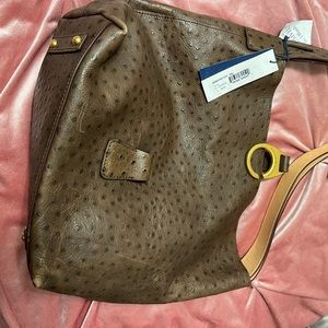 D & B ostrich print purse